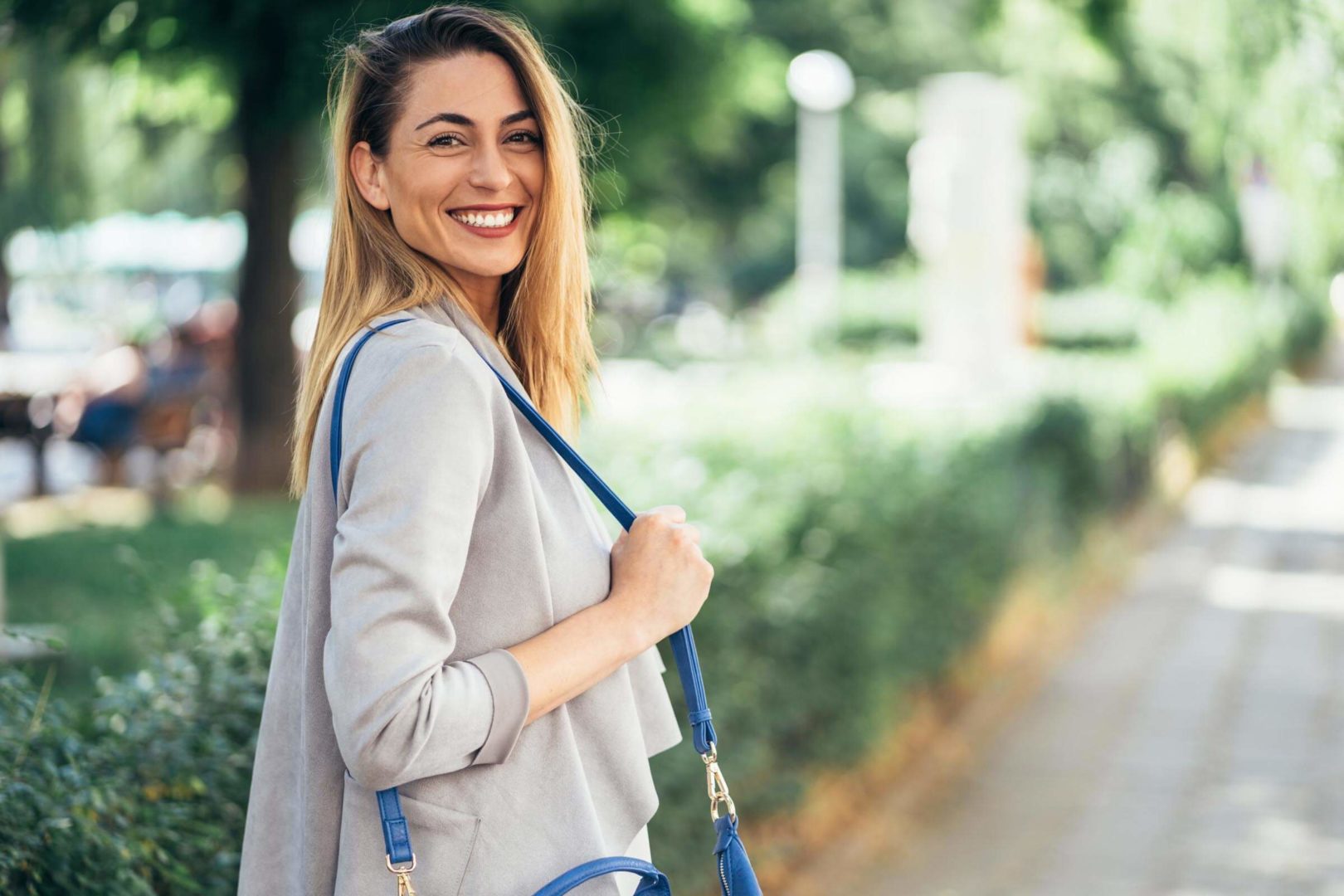 Femme souriante